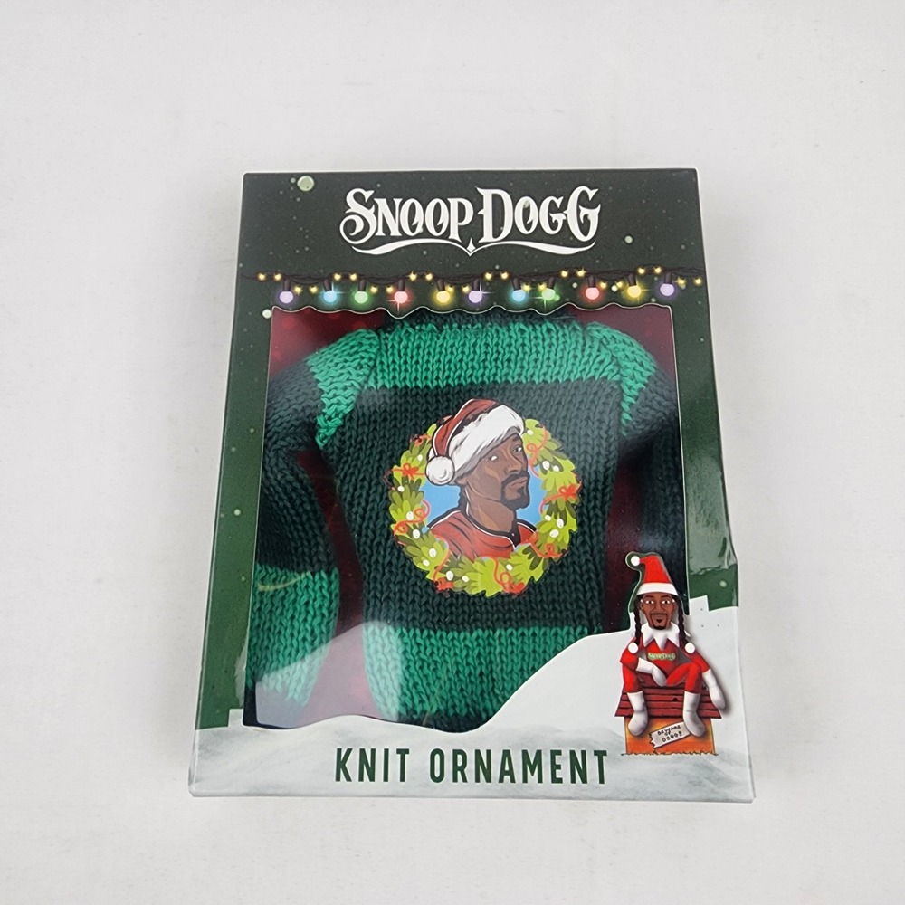 Snoop Dogg Green Wreath‎  Christmas Ornament Knit Sweater New In Box Hood